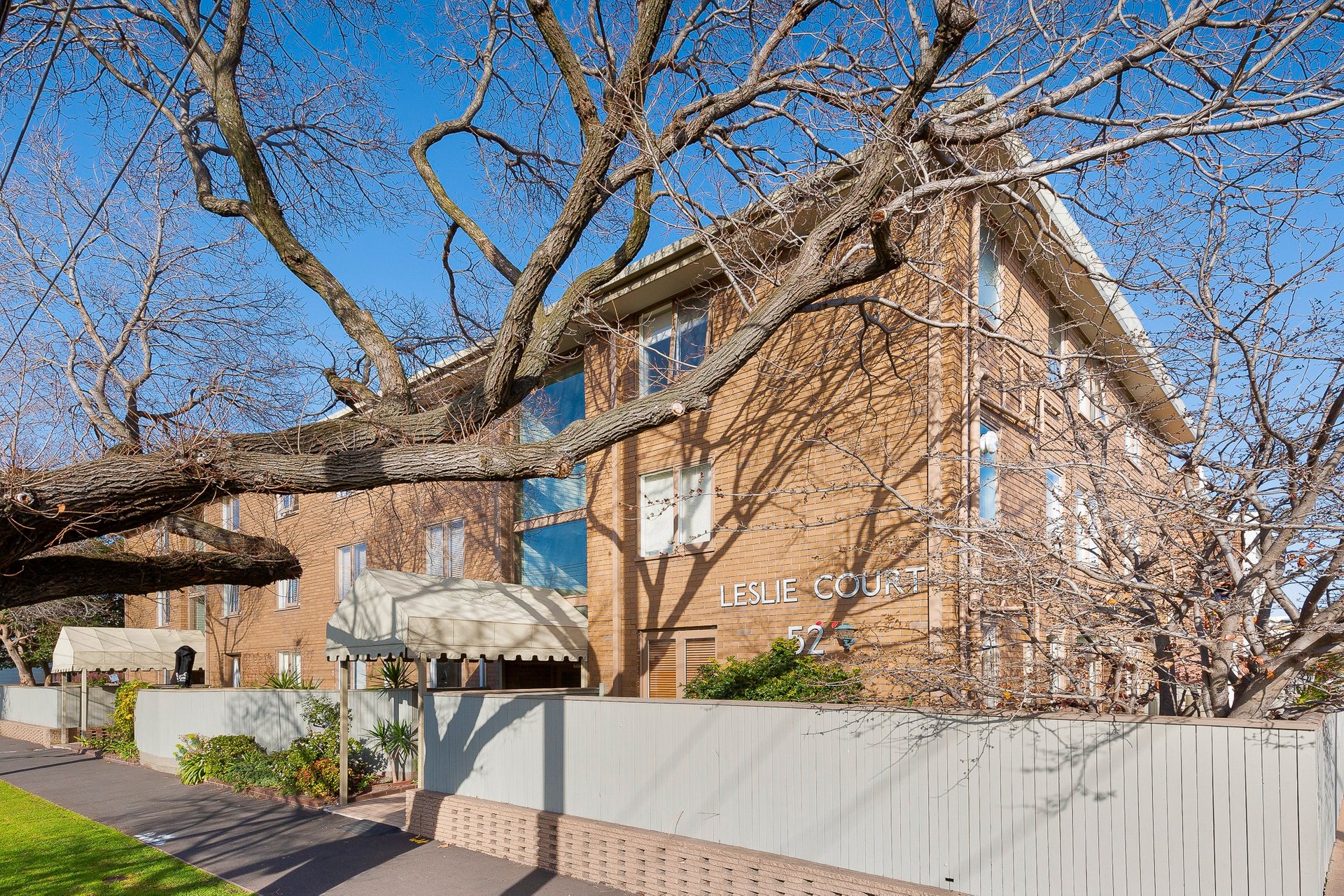 Property Gallery - Main Image