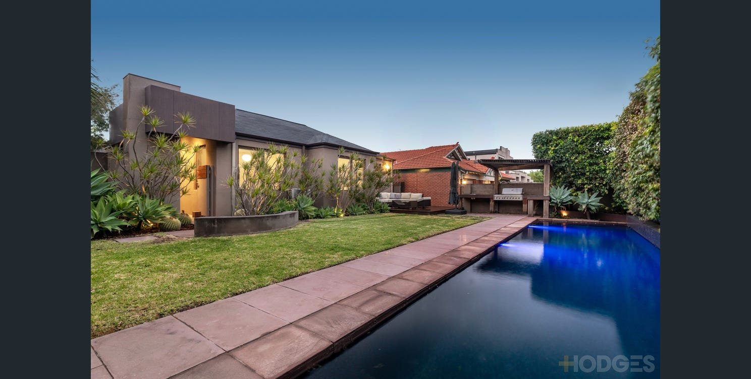 1 / 252 South Road Brighton East