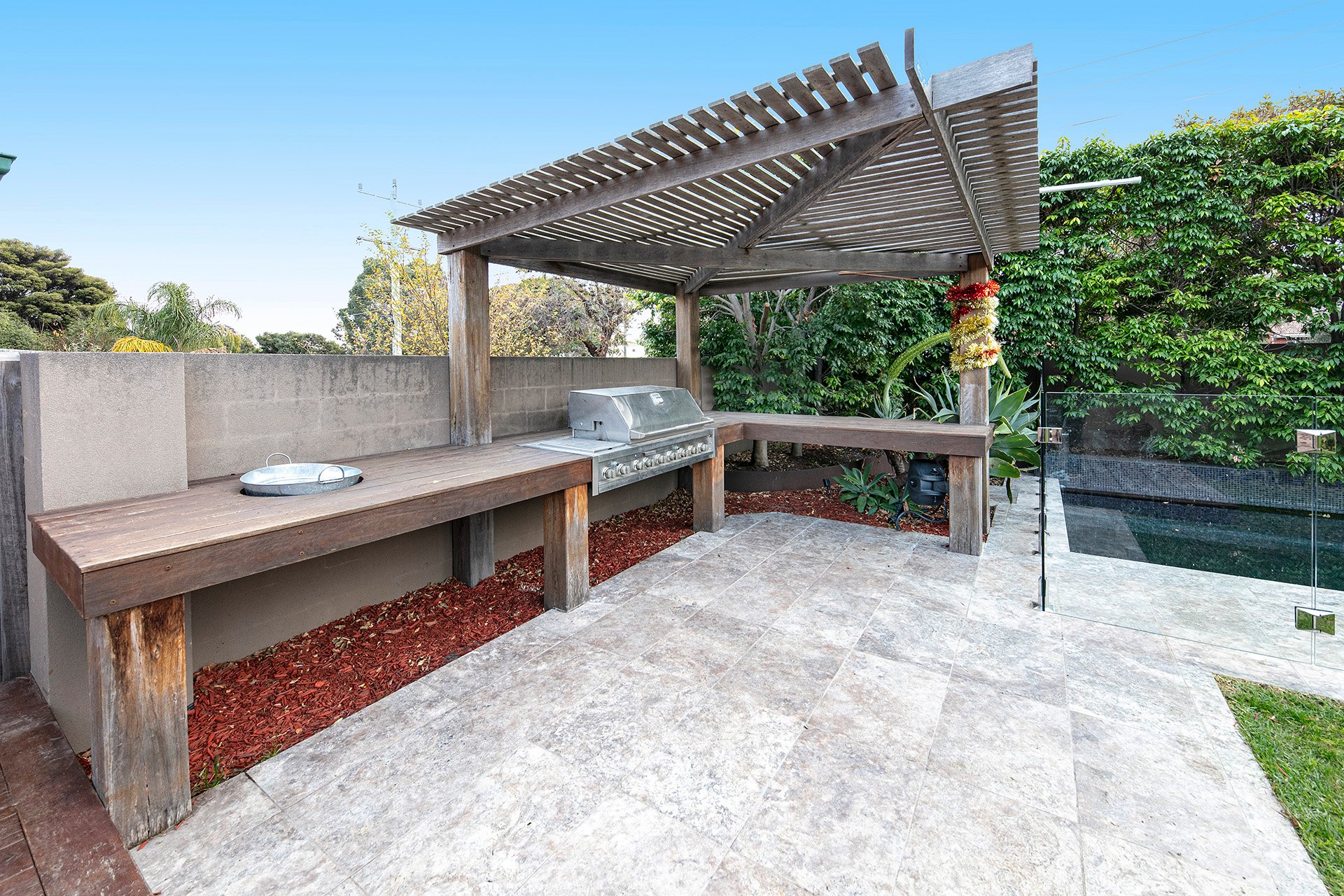 1 / 252 South Road Brighton East