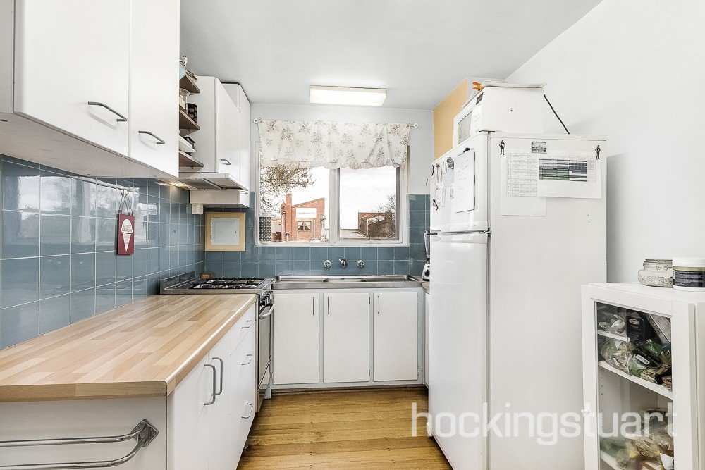 1/252 Union Road, Balwyn image 2