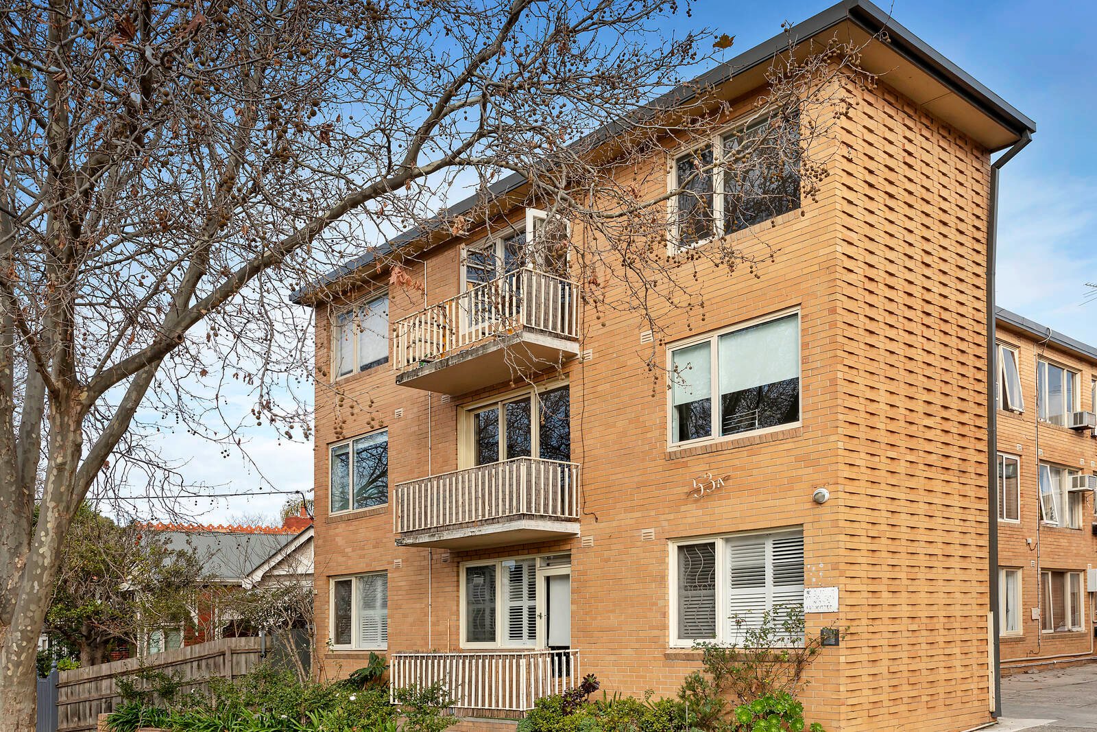 Property Gallery - Main Image