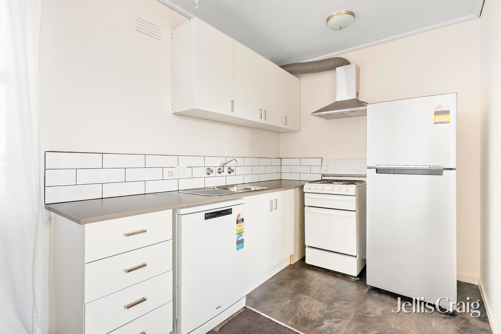 12/552 Moreland Road, Brunswick West image 3