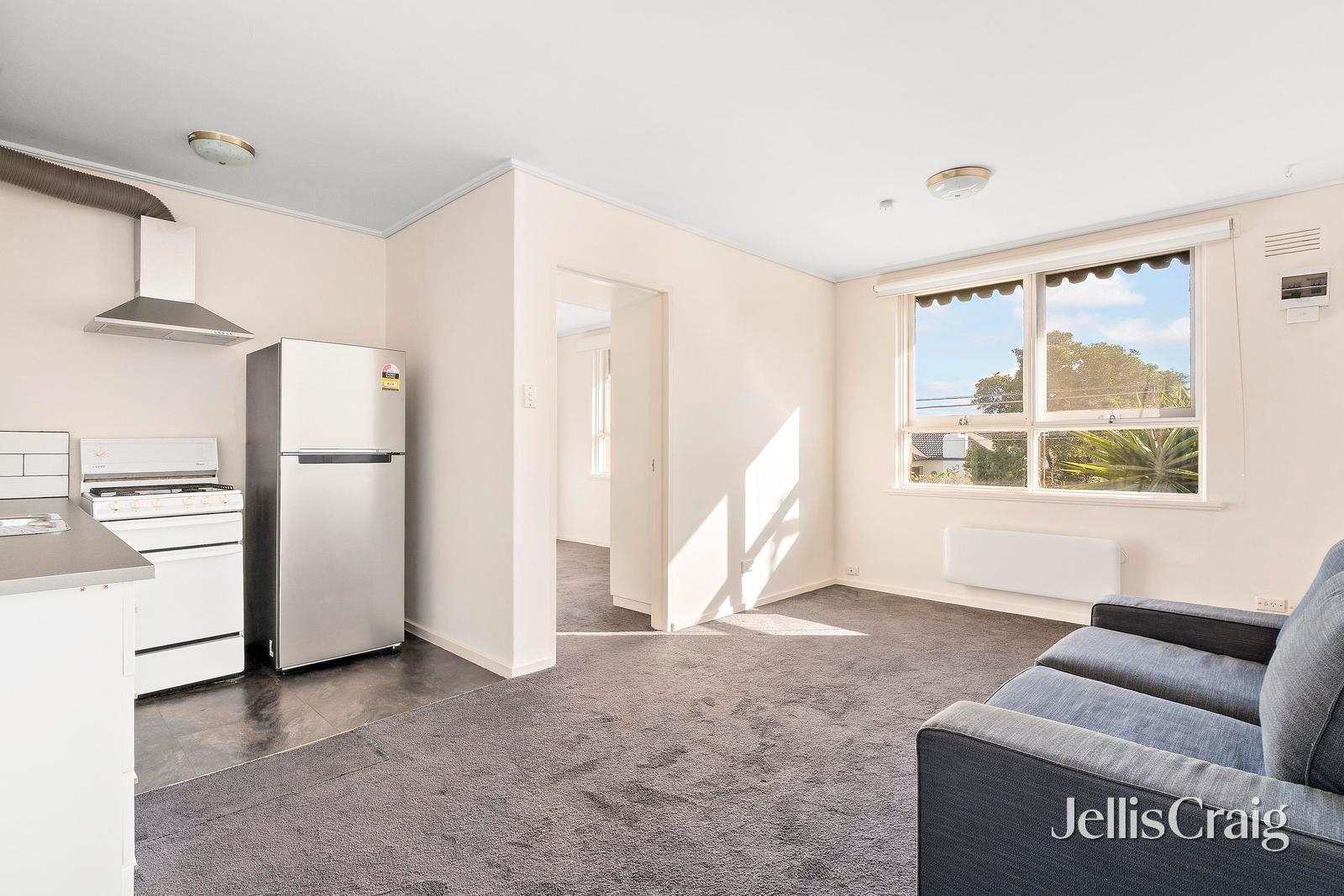 12/552 Moreland Road, Brunswick West image 4