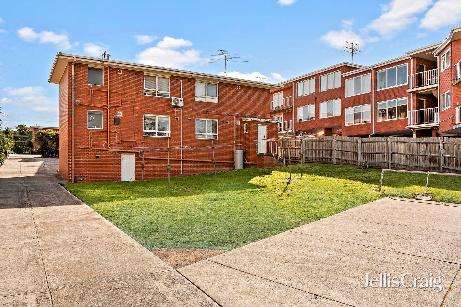 12/552 Moreland Road, Brunswick West image 7