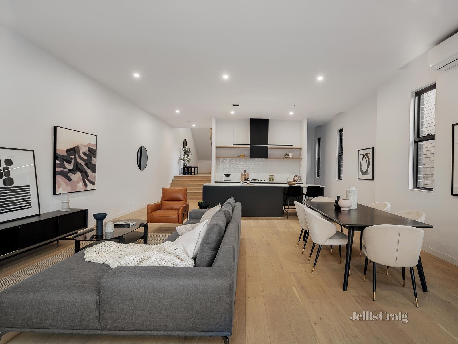 1&2/56 Millicent Avenue, Bulleen - Print Image 1