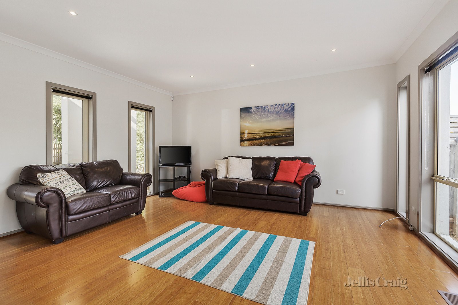 1/257 Burwood Highway, Burwood East image 2