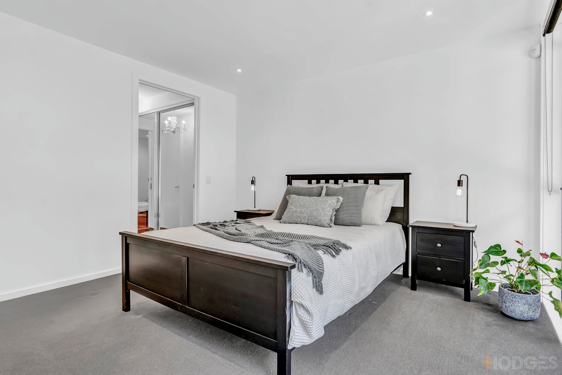 12 / 573 Glen Huntly Road Elsternwick