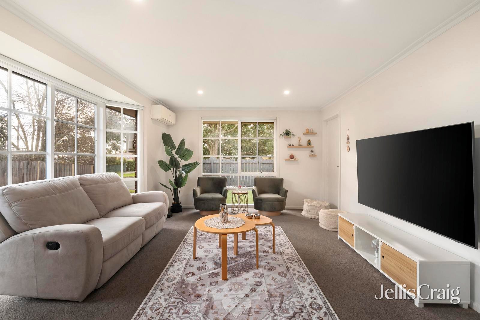 1/258 Canterbury Road, Heathmont image 2