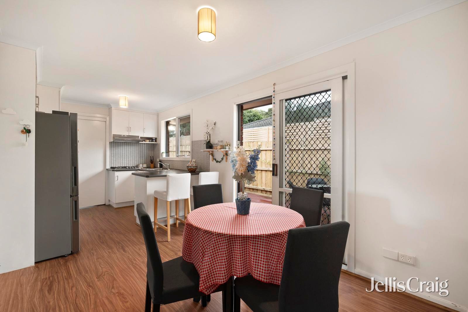 1/258 Canterbury Road, Heathmont image 3