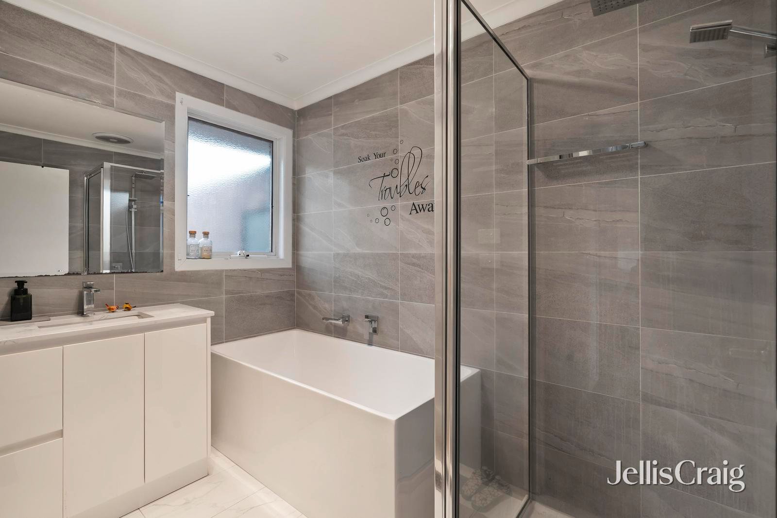 1/258 Canterbury Road, Heathmont image 7