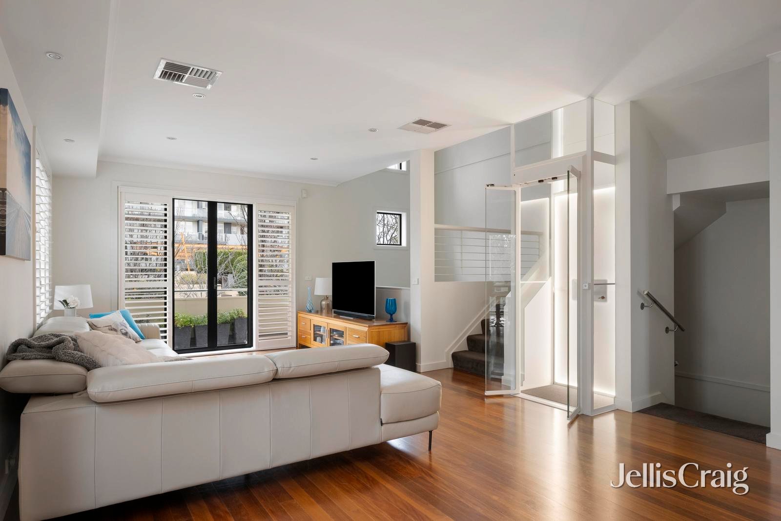 126 Beach Street, Port&nbsp;Melbourne image 3