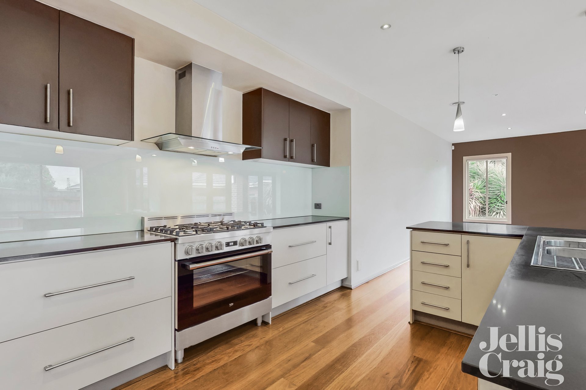 126 Belmore Road, Balwyn image 5