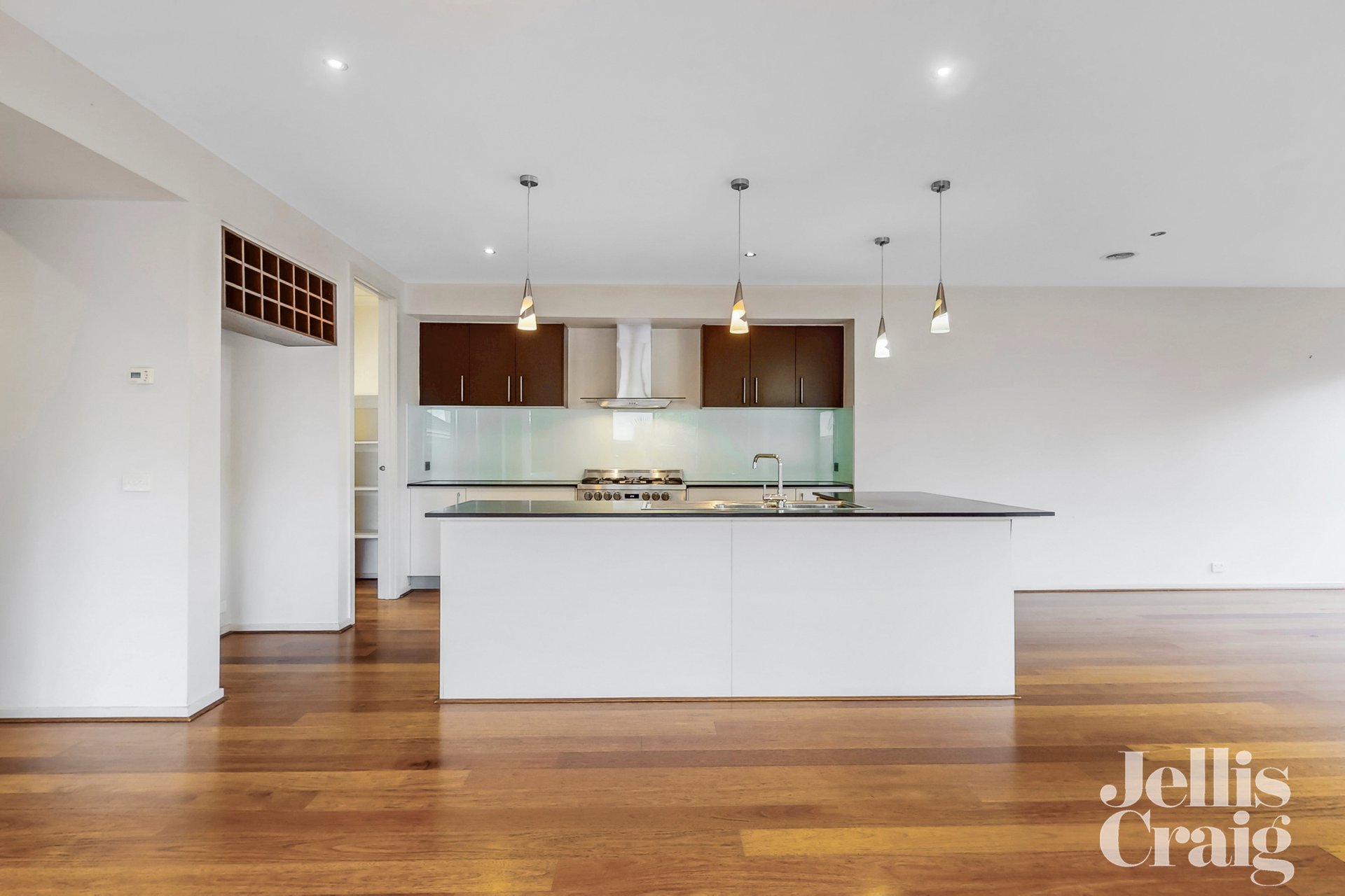 126 Belmore Road, Balwyn image 6