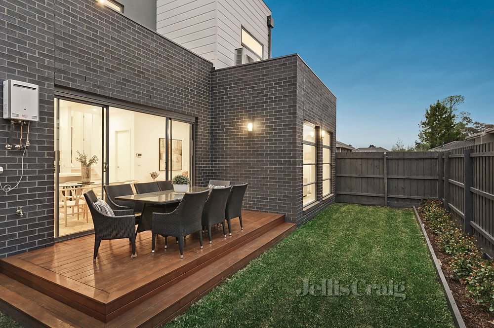 1/26 Boronia Grove, Doncaster East image 5