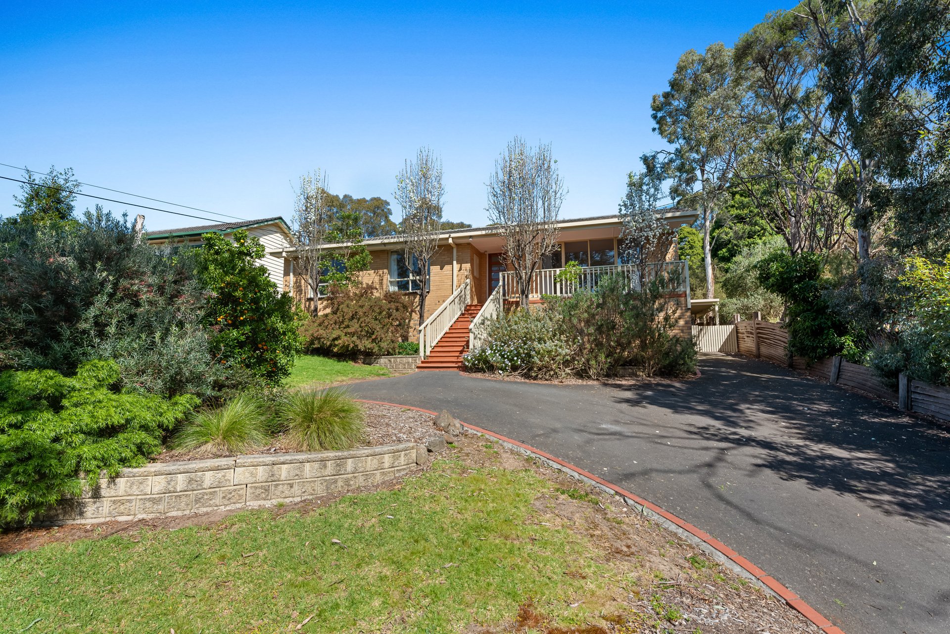 126 Brougham Street, Eltham image 1