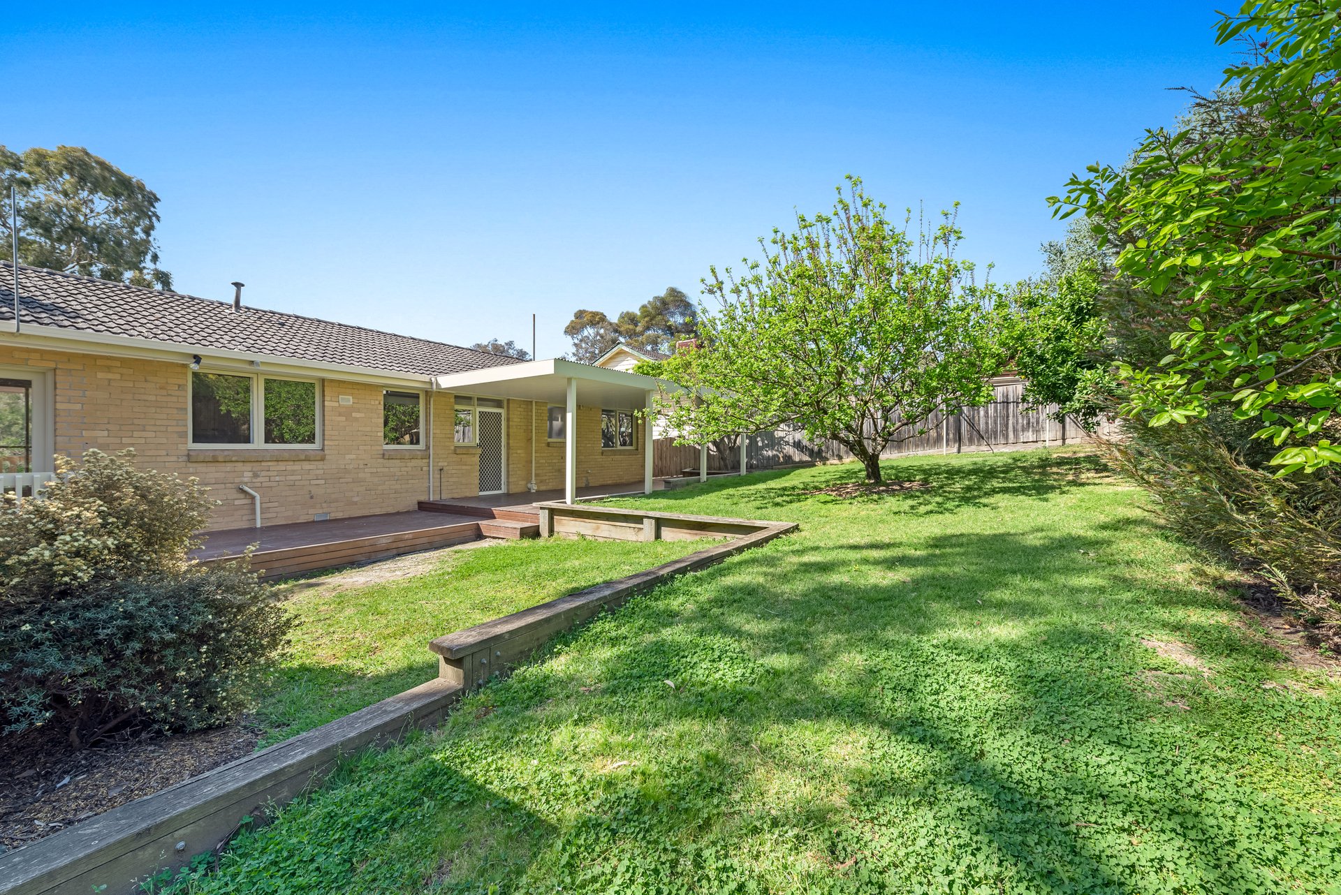 126 Brougham Street, Eltham image 8