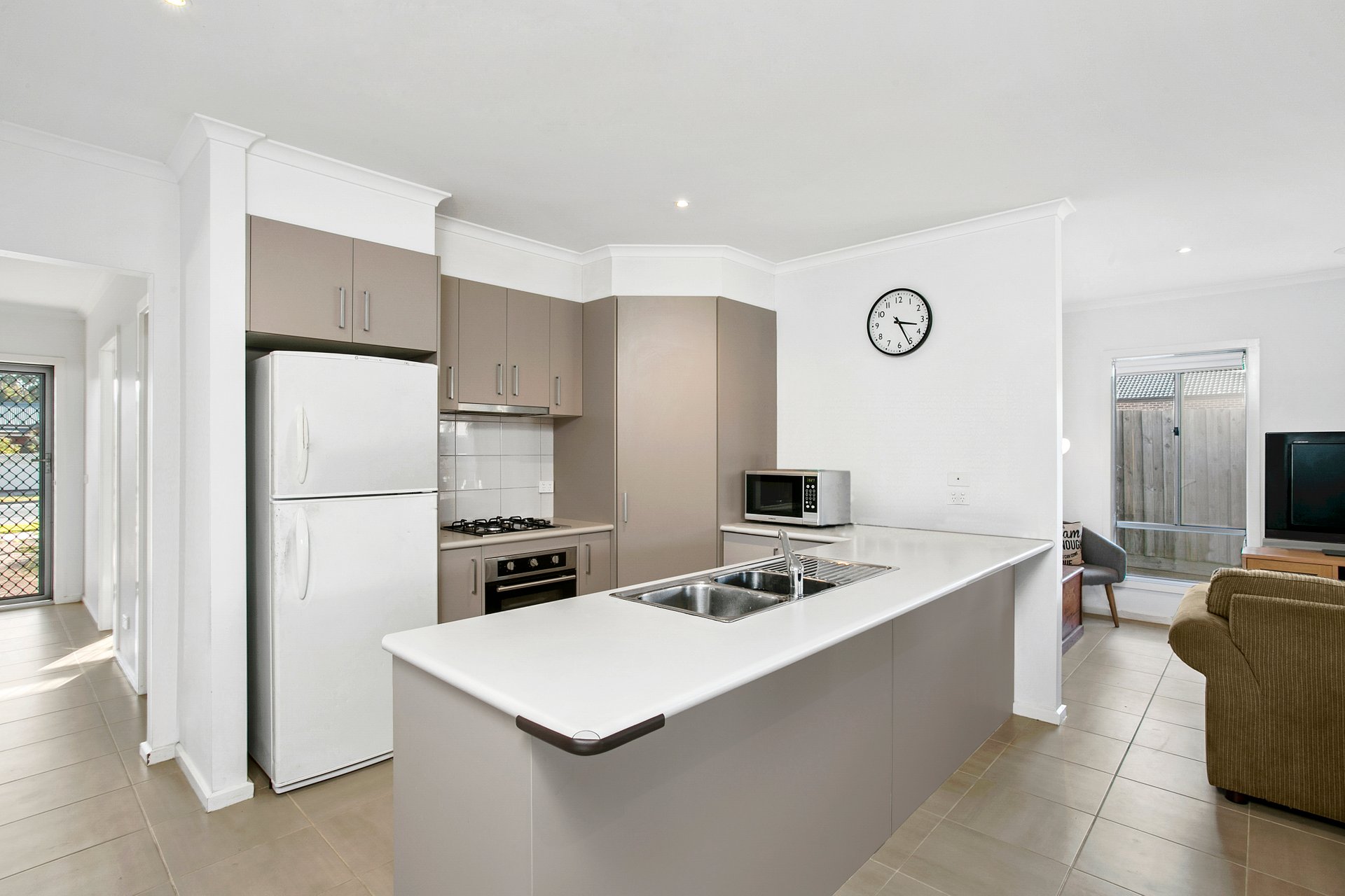 126 Christies Road, Leopold image 2