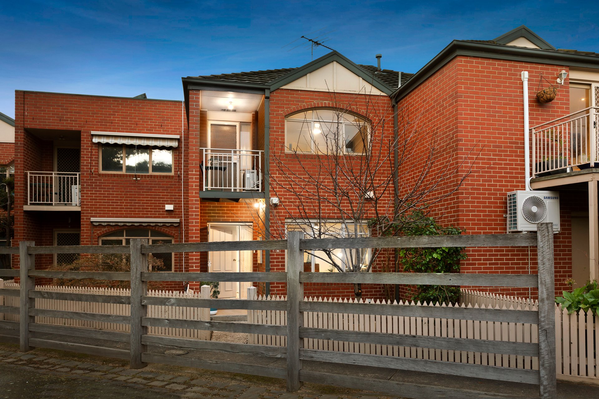 1/26 Coopers Lane, KENSINGTON VIC 3031