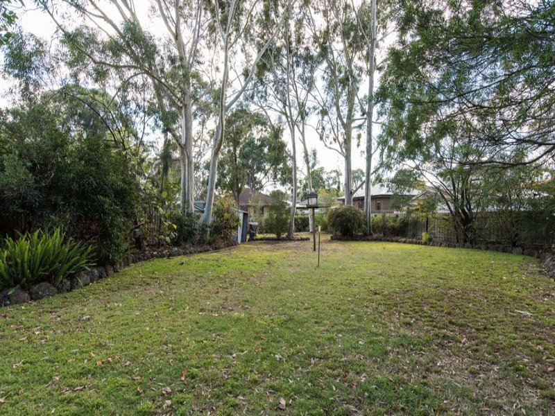 126 Esther Crescent, Mooroolbark image 12