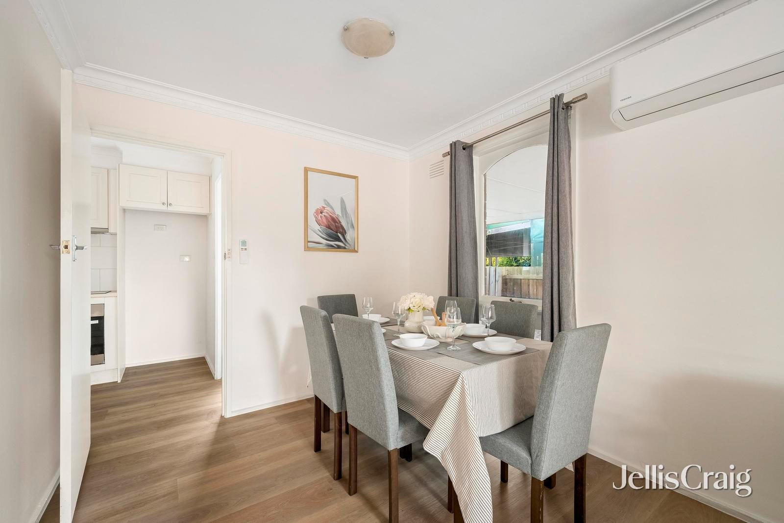 126 Esther Crescent, Mooroolbark image 8