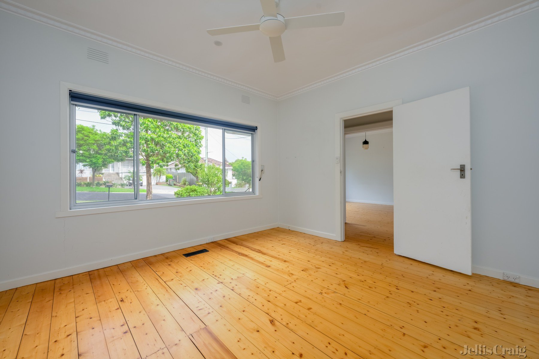 1/26 Fenacre Street, Strathmore image 3