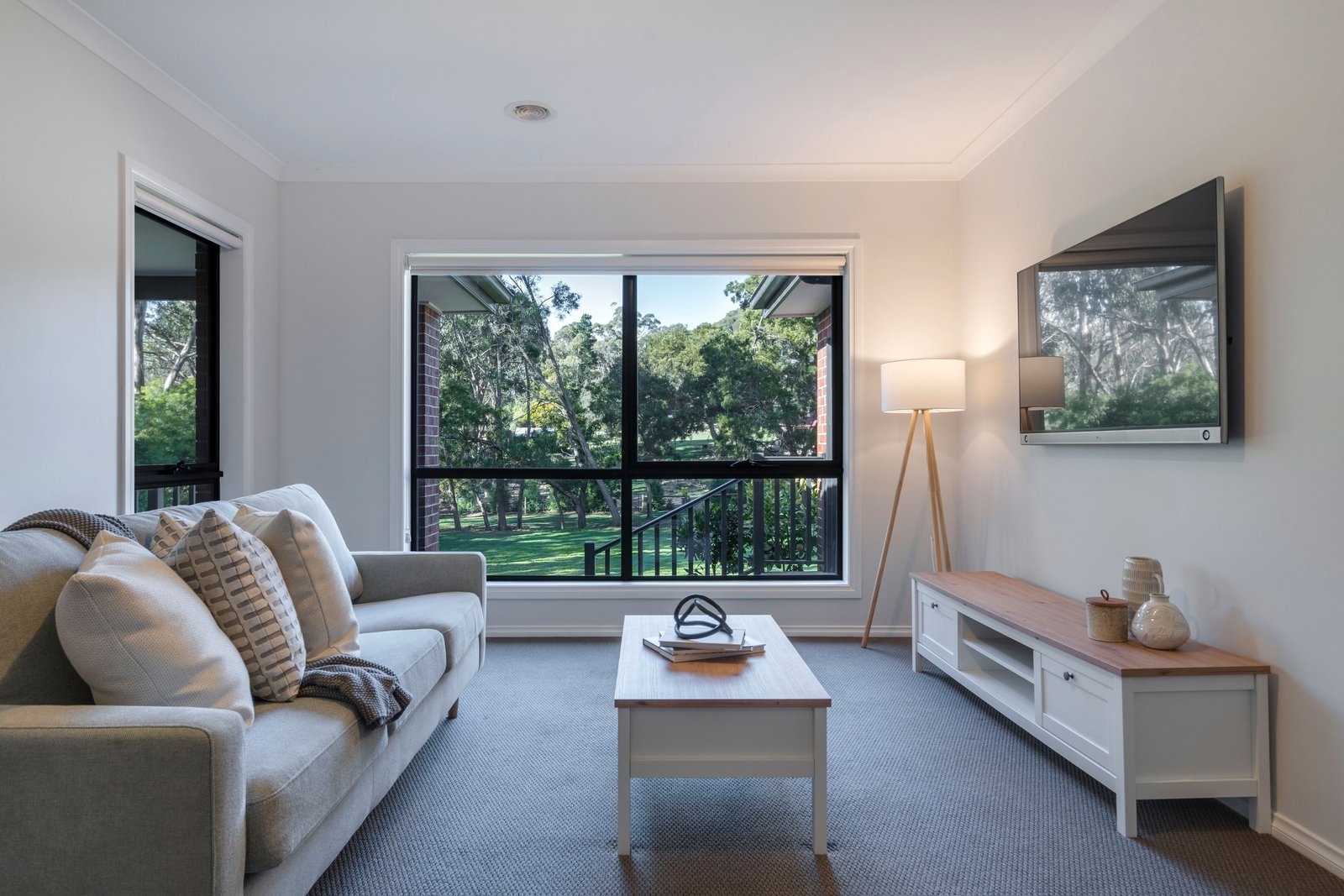 Property Gallery - Main Image