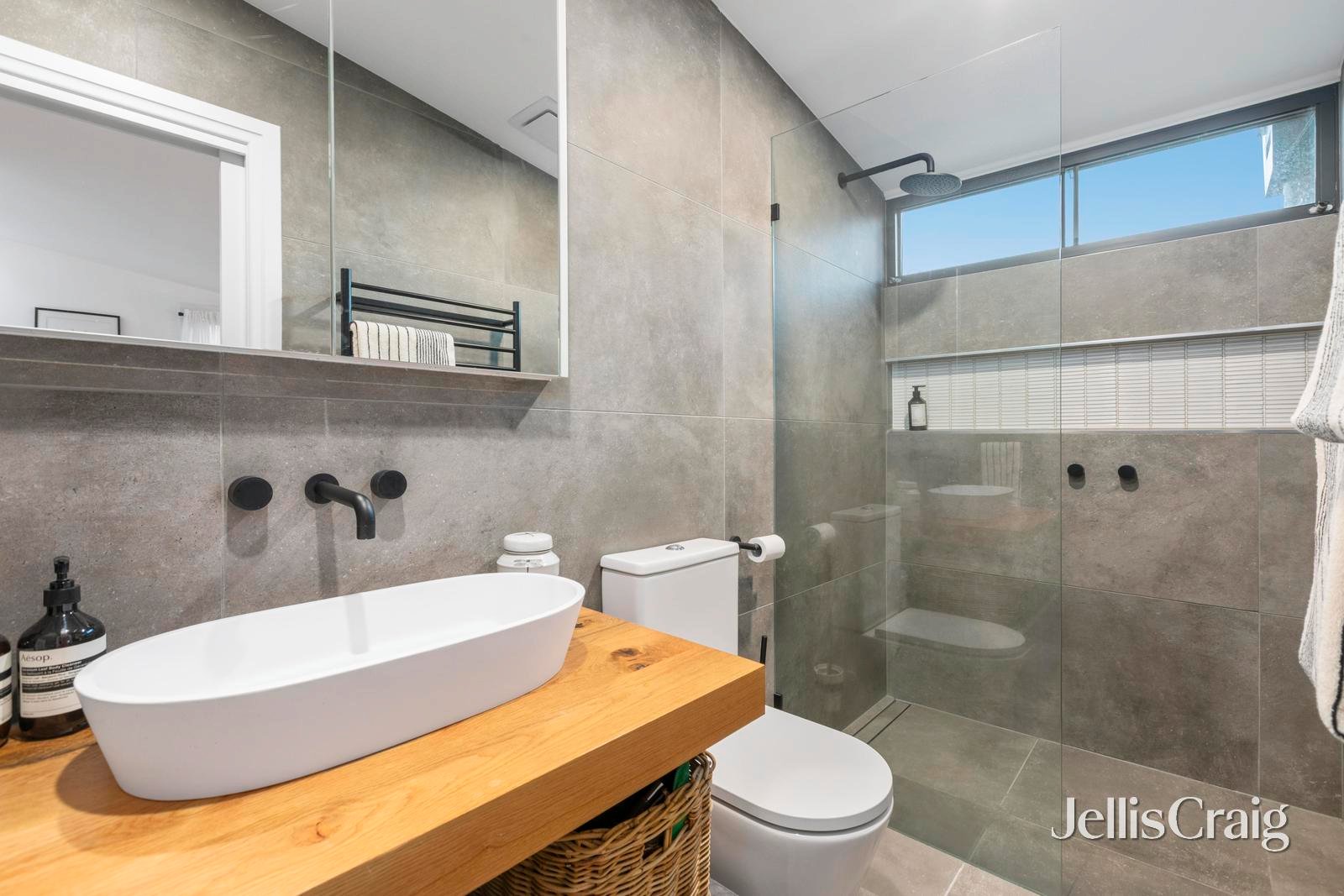 126 Head Street, Brighton image 12