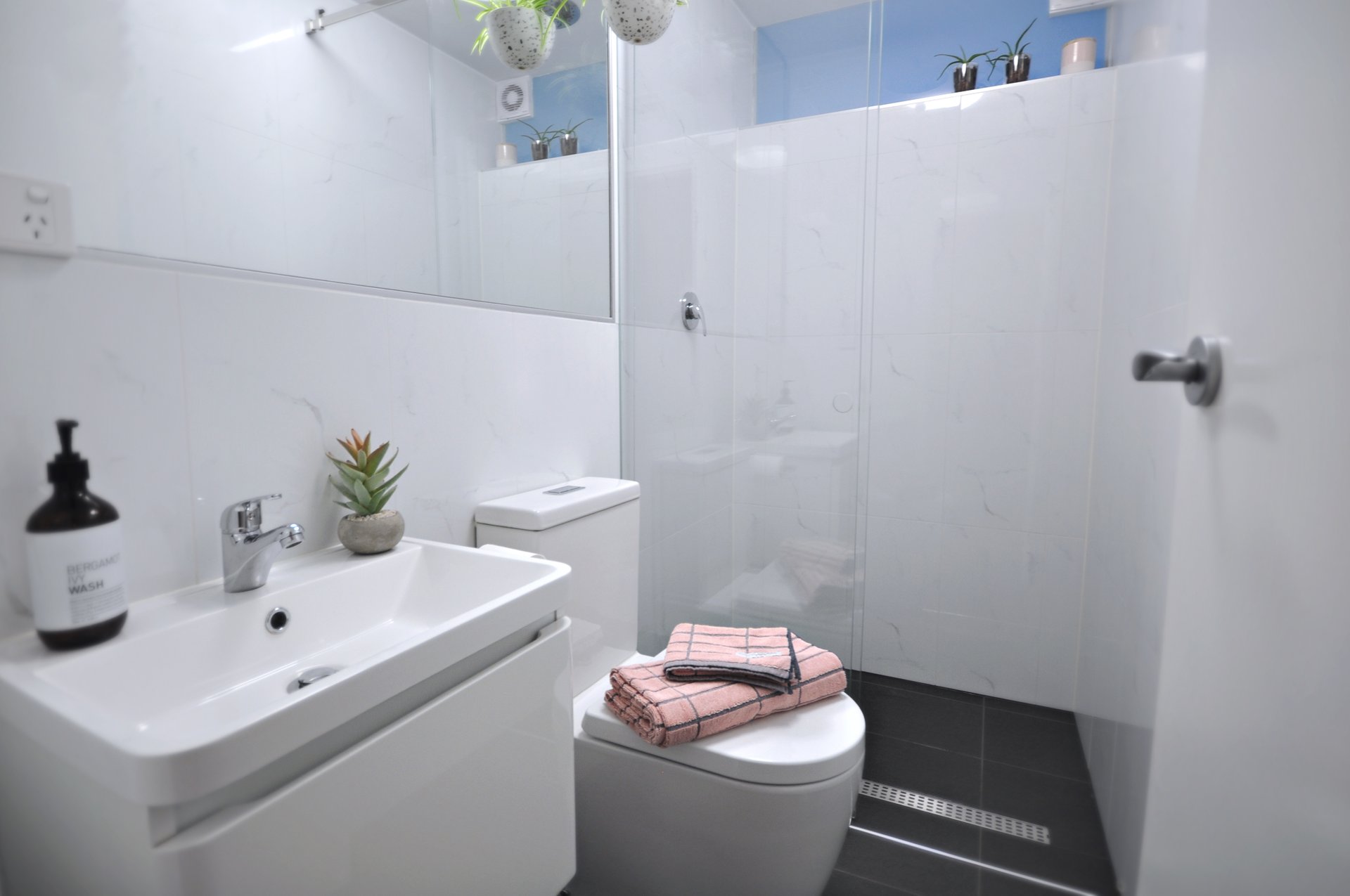 1 / 26 Hughenden Road ST KILDA EAST