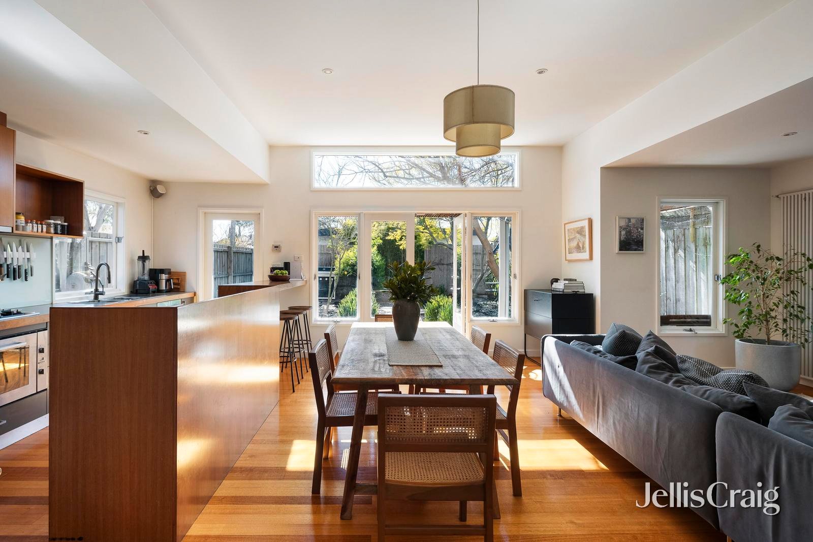 126 Hutton Street, Thornbury image 2