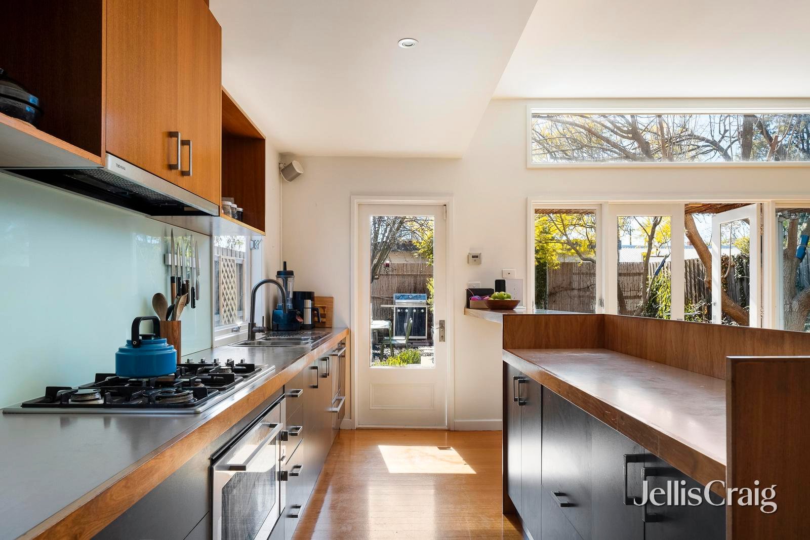 126 Hutton Street, Thornbury image 4