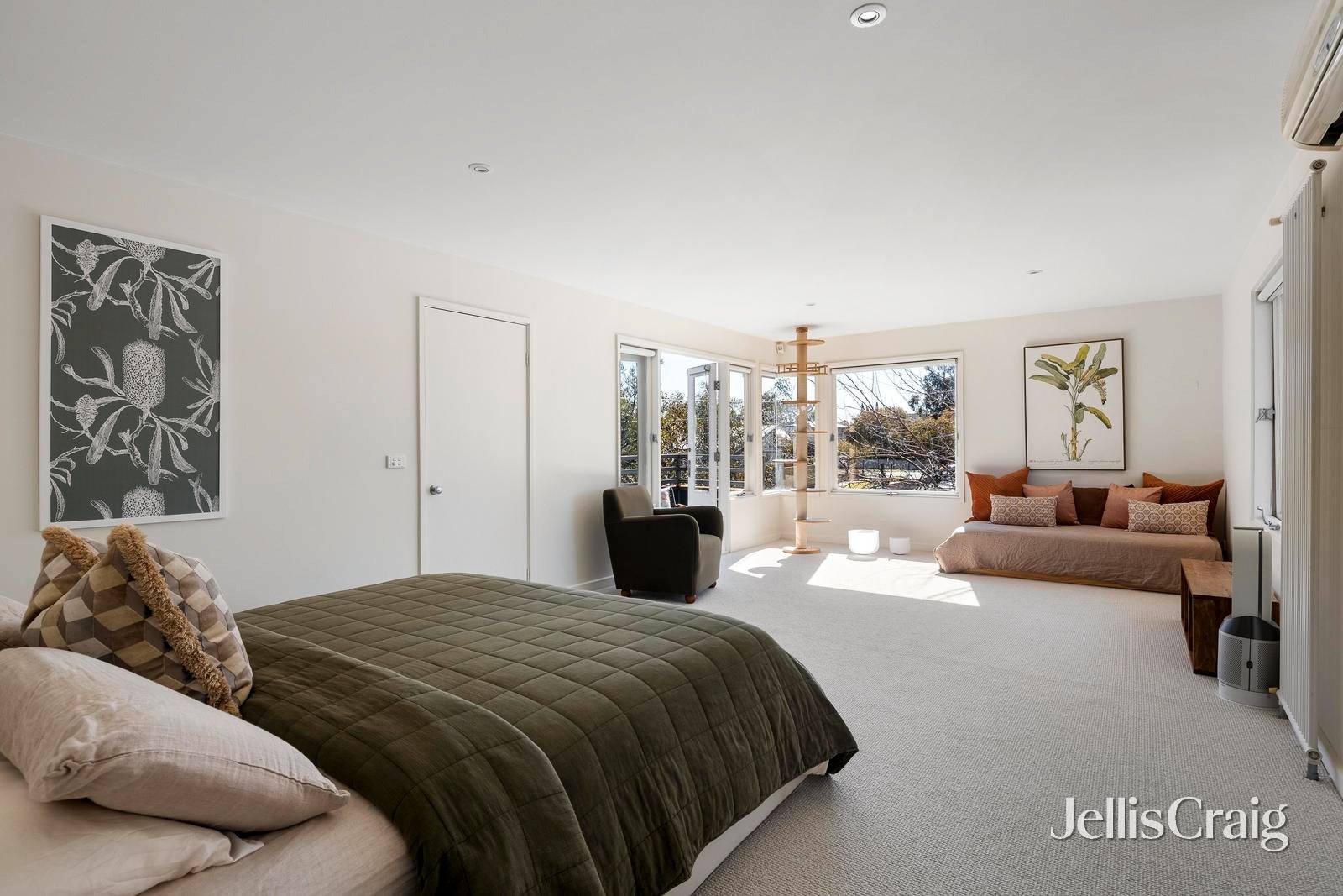 126 Hutton Street, Thornbury image 8