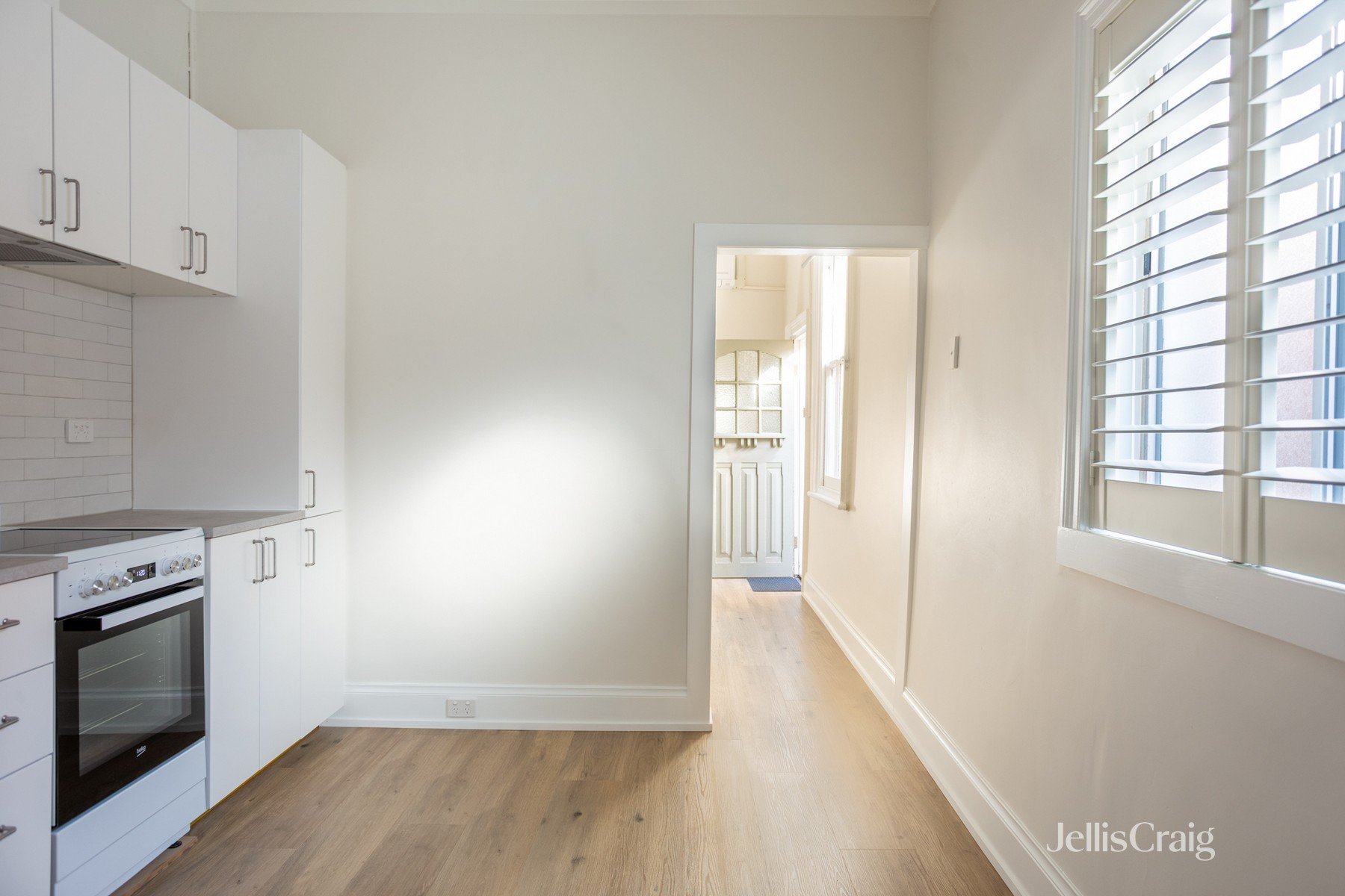 126 Keele Street, Collingwood image 2