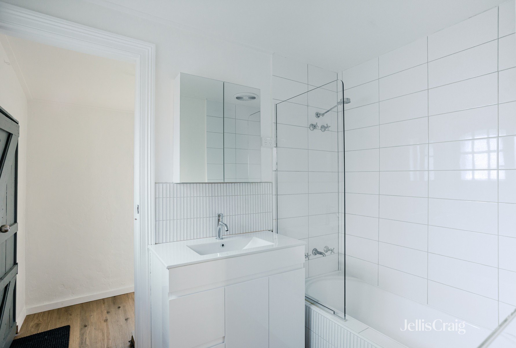 126 Keele Street, Collingwood image 8