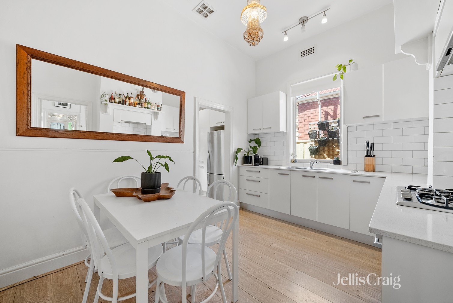126 Mt Alexander Road, Travancore image 5