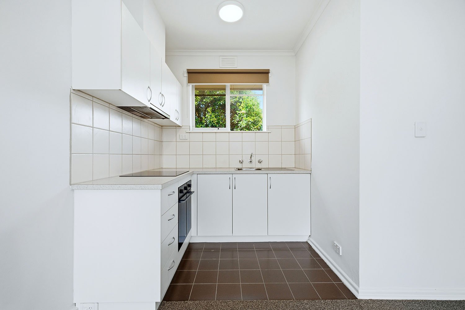 12/6 Newman Avenue, Carnegie image 2