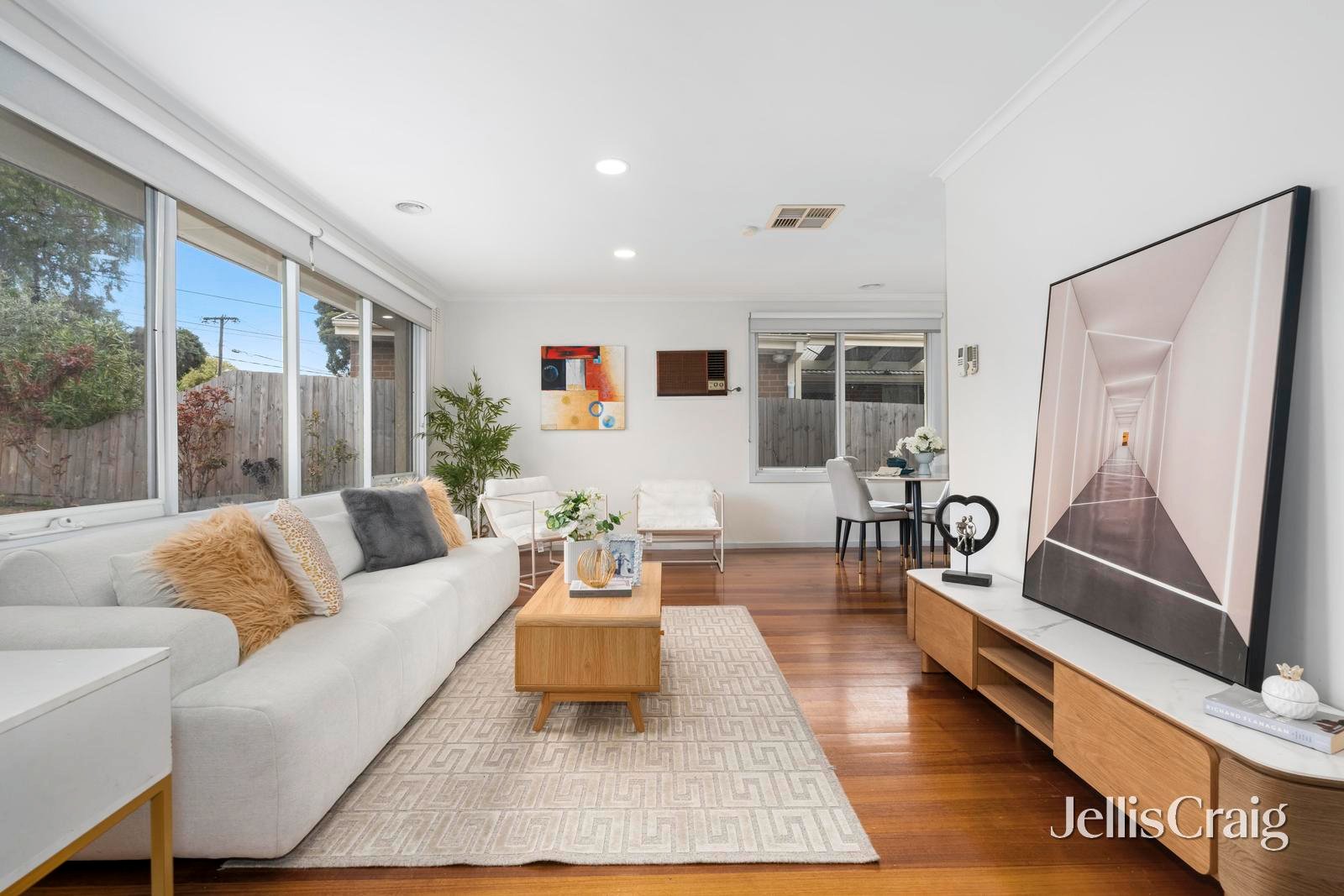 1/26 Ondine Drive, Wheelers&nbsp;Hill image 2