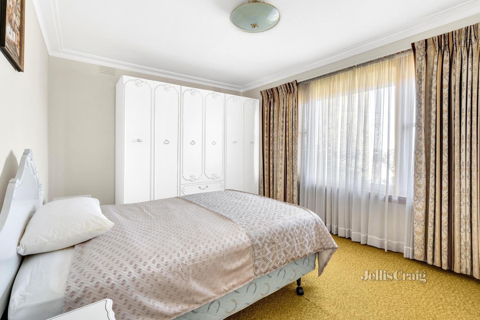 126 Outlook Drive, Glenroy image 5