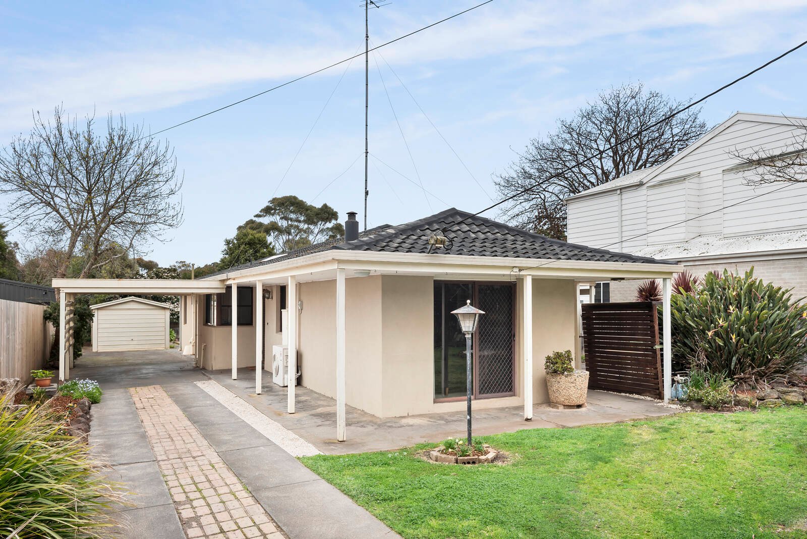 Property Gallery - Main Image