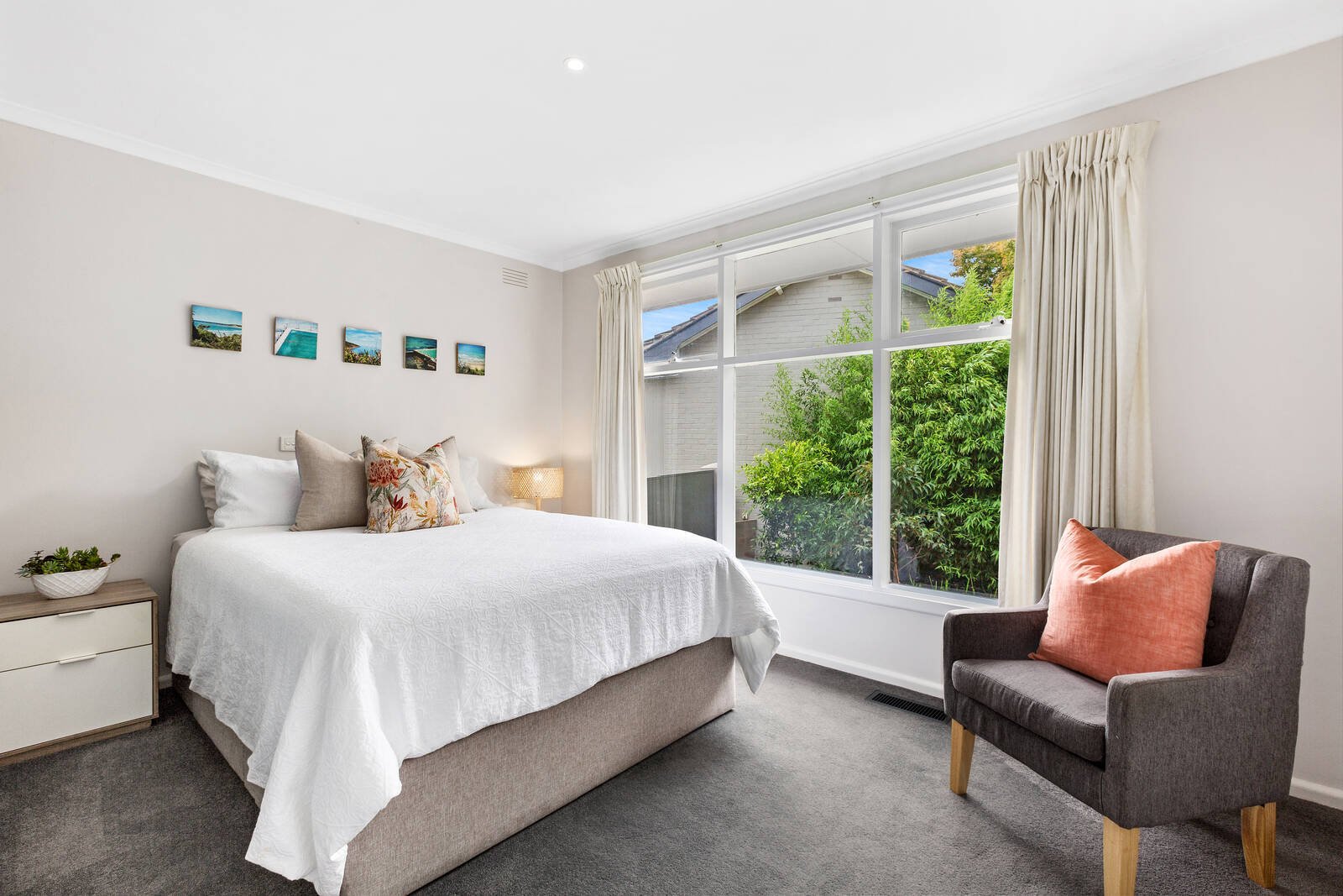 Property Gallery Thumbnail 6