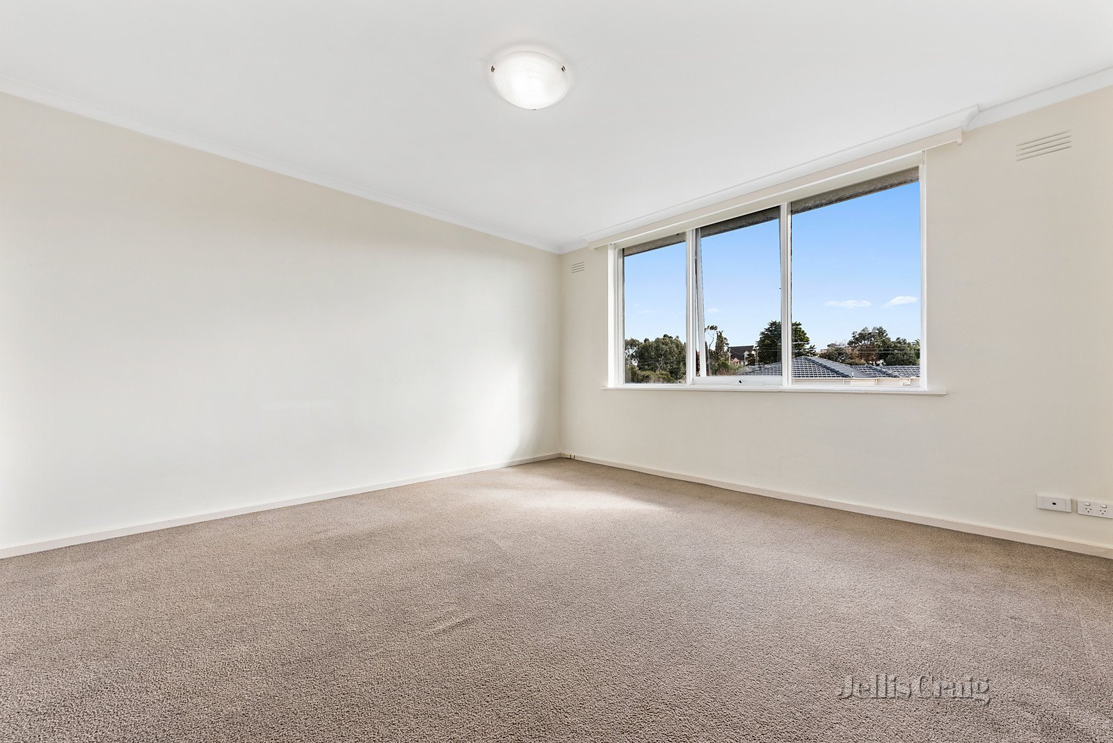 12/614 Moreland Road, Brunswick West image 3