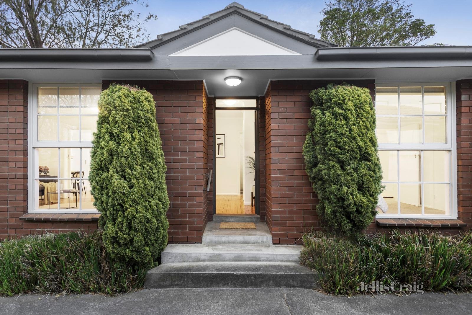 1/263 Mont Albert Road, Surrey Hills image 3