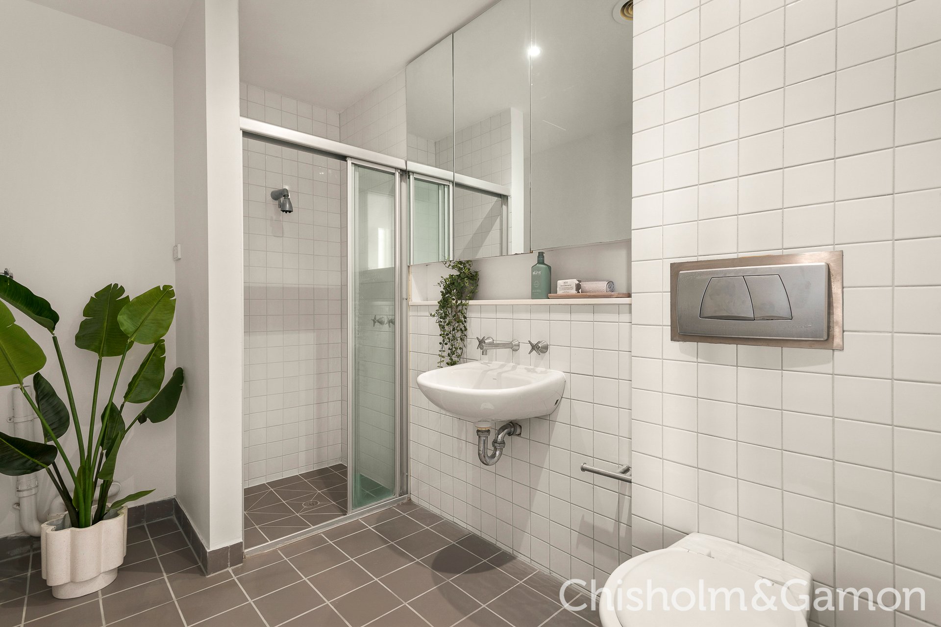 12/63 Ormond Esplanade, Elwood image 9