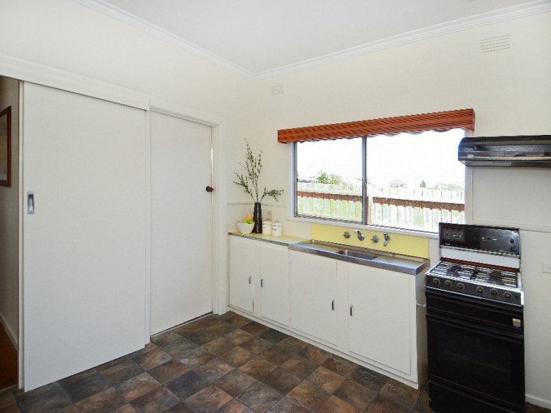 1/264 Wilsons Road, St Albans Park image 4