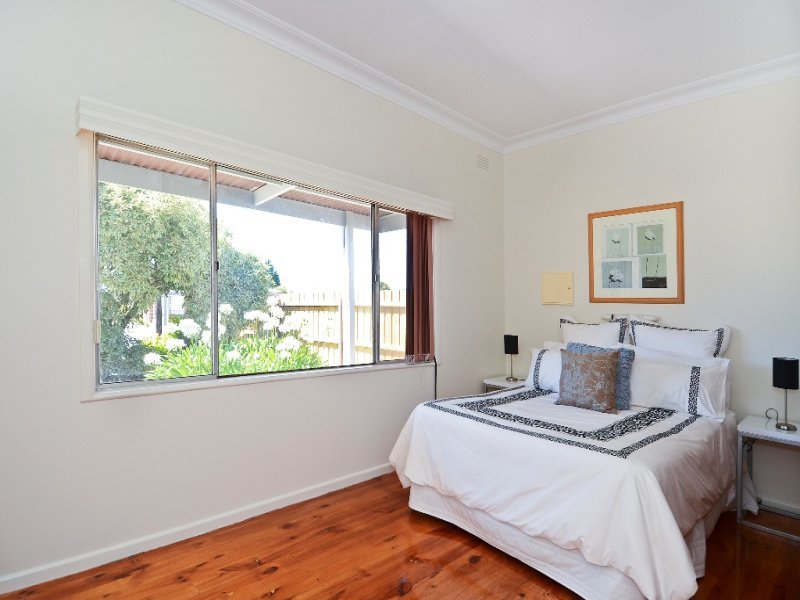 1/264 Wilsons Road, St Albans Park image 7