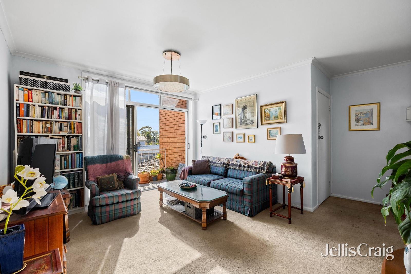 12/65 Melbourne Road, Williamstown image 2