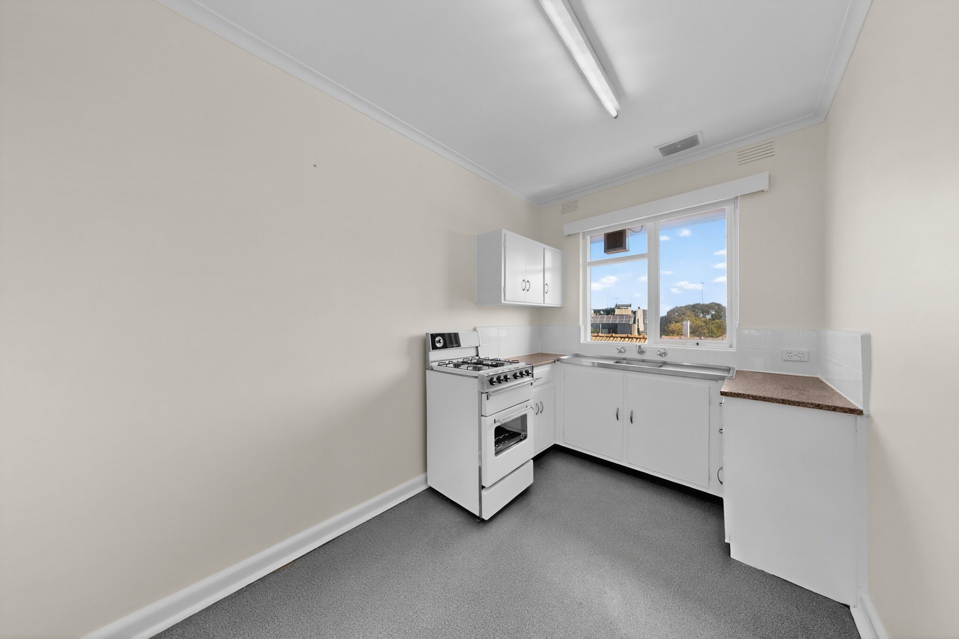 12/66 Foam Street, Elwood image 13