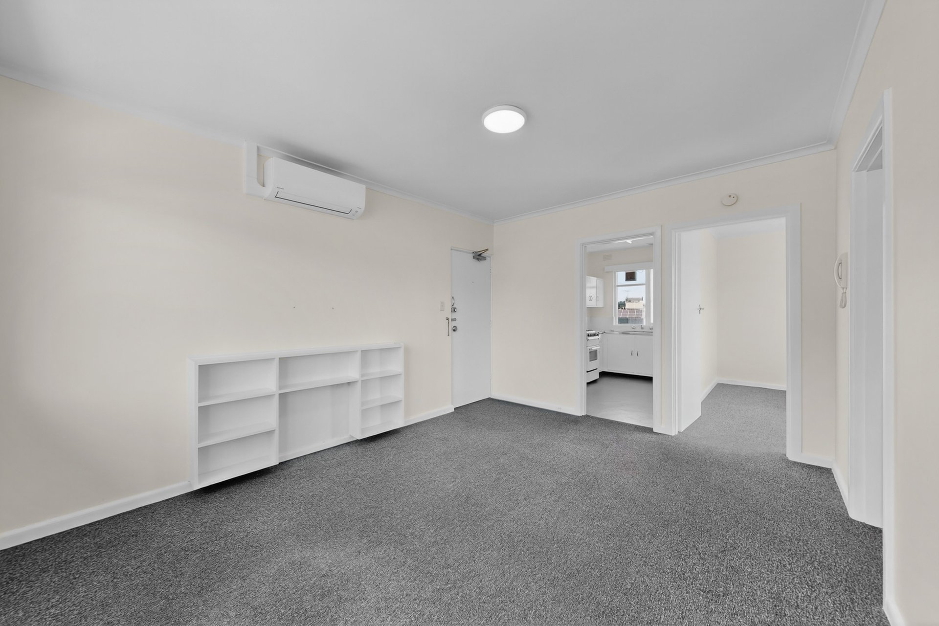 12/66 Foam Street, Elwood image 9