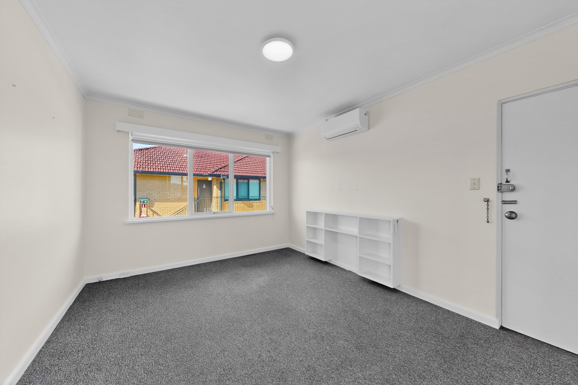 12/66 Foam Street, Elwood image 8