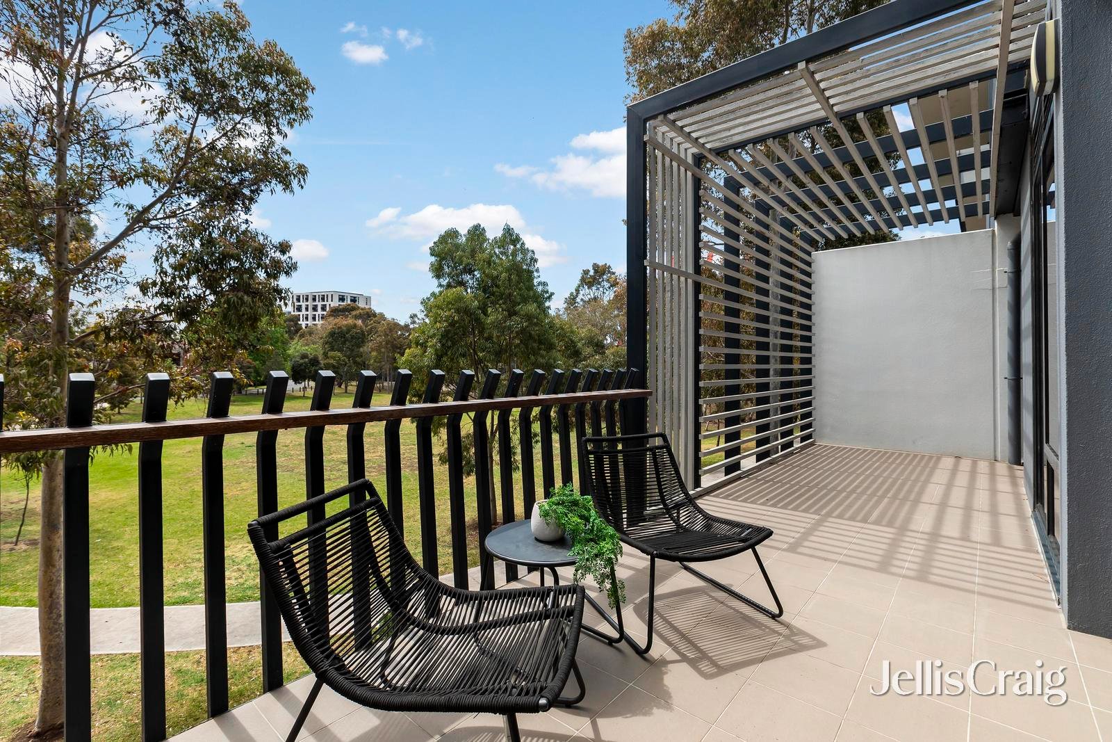 126/68 Mt Alexander Road, Travancore image 10