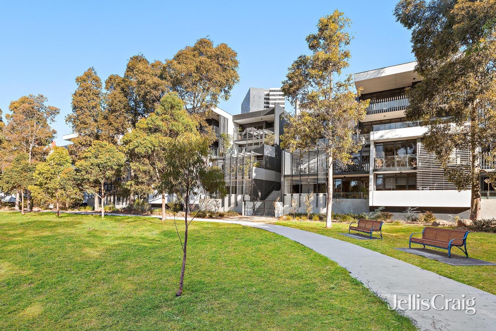126/68 Mt Alexander Road, Travancore image 11